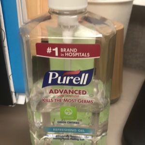 Meet your Posher, Alice